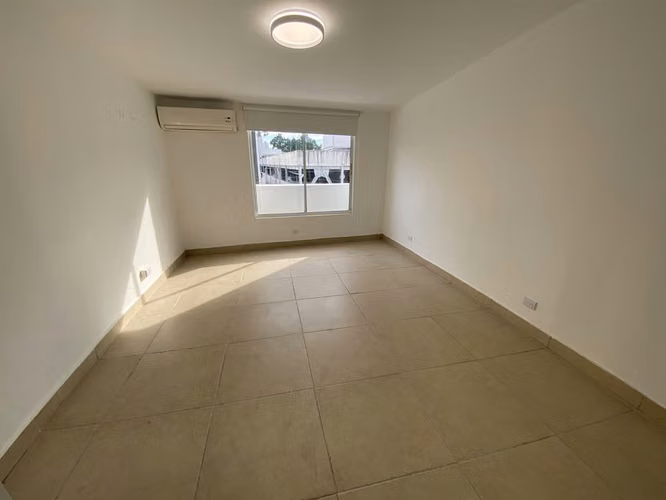 Vendo apartameto remodelado en la loma - PH Hills Tower - Imagen 13