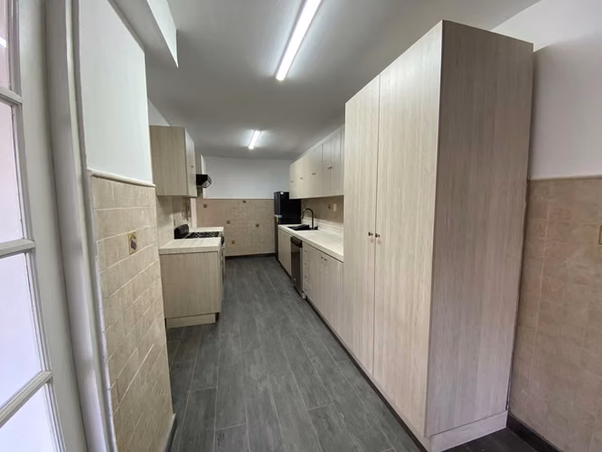 Vendo apartameto remodelado en la loma - PH Hills Tower - Imagen 9