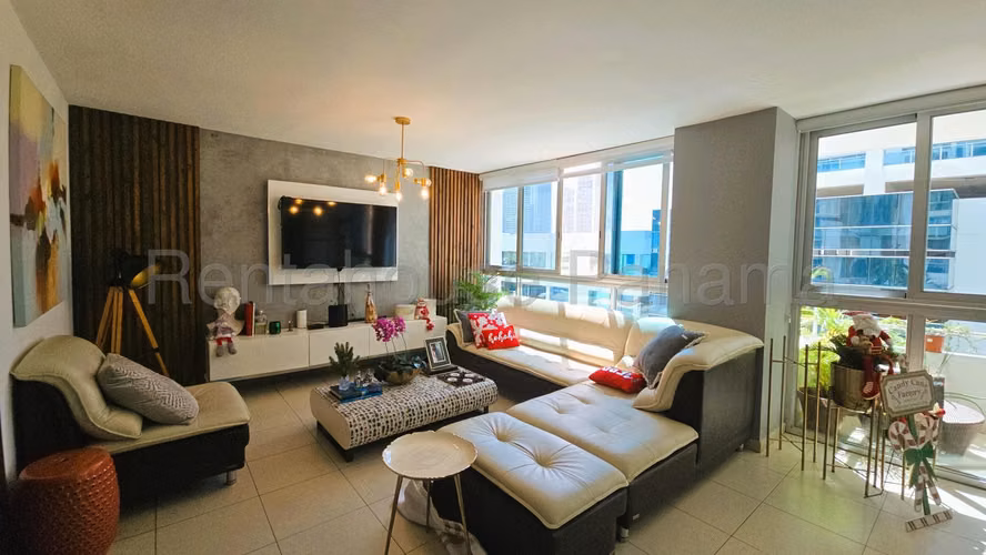 Apartamento en Venta en PH SOL MARINA Marbella 25AECC5754 - Imagen 4