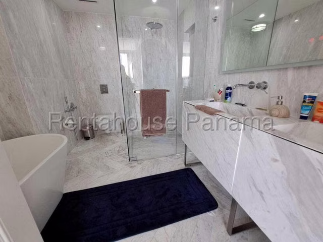 VENTA DE APARTAMENTO EN MARBELLA  - Imagen 10