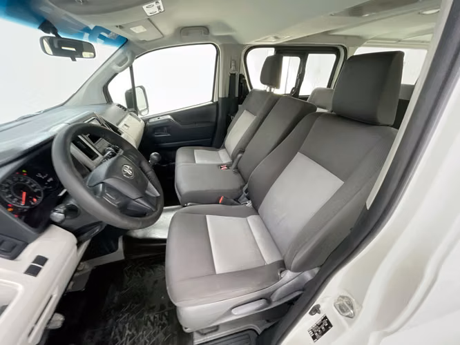 TOYOTA HIACE - 2024 - HH - Automarket - Imagen 5