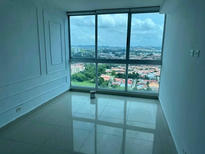 Alquiler L/B PH Top Tower Costa del Este