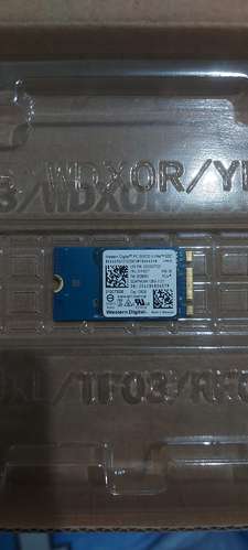 NVMe (SSD) 128 GB hard drive,
