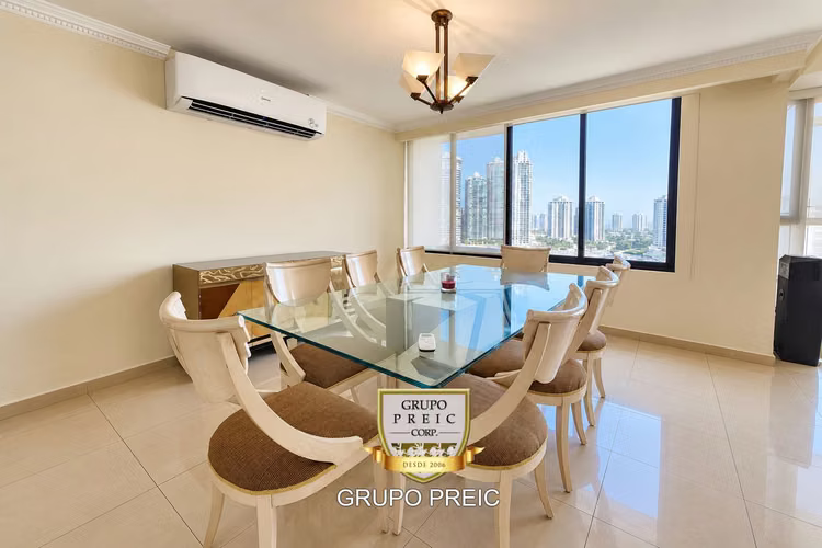 Apartamento en alquiler Avenida Balboa Ph Torres del Pacifico B Amoblado CC