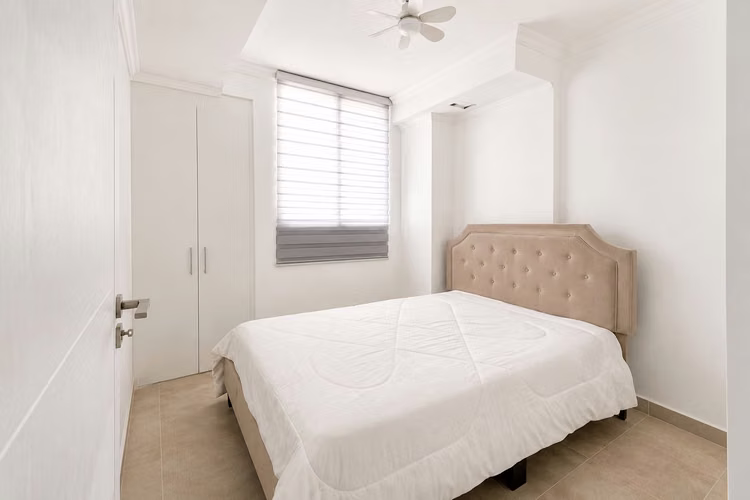 Apartamento en 12 de Octubre I amoblado I 2 Rec I con balcón y cerca del metro