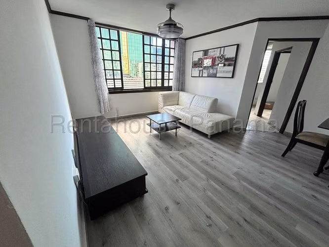 J2522GRR Alquiler de Apartamento en Bellavista 