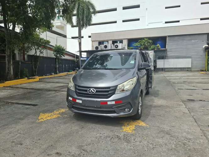 Se Vende Maxus Panel 4x2 año 2020 - Imagen 12