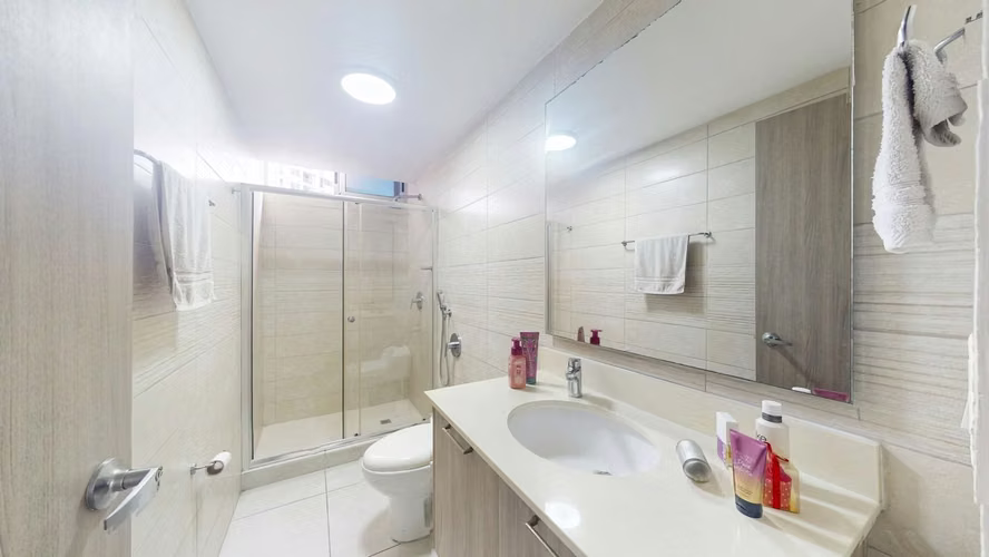 SE ALQUILA AMPLIO APARTAMENTO AMOBLADO EN PLAZA EDISON  - Imagen 7