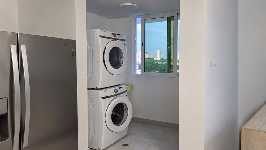 Apartamento Sobre la Via España I amoblado I 2 Rec I con balcón y cerca del metro 