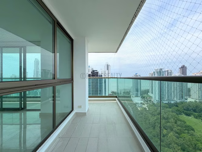 Apartamento de 3 Recámaras en Venta en Costa del Este – 238 m² con Piscina y Gimnasio - Imagen 9