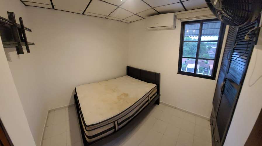 OPORTUNIDAD, ALQUILER. BETANIA, 700 USD Amoblado. no Nego. NO TIENE AREA SOCIAL - Imagen 2