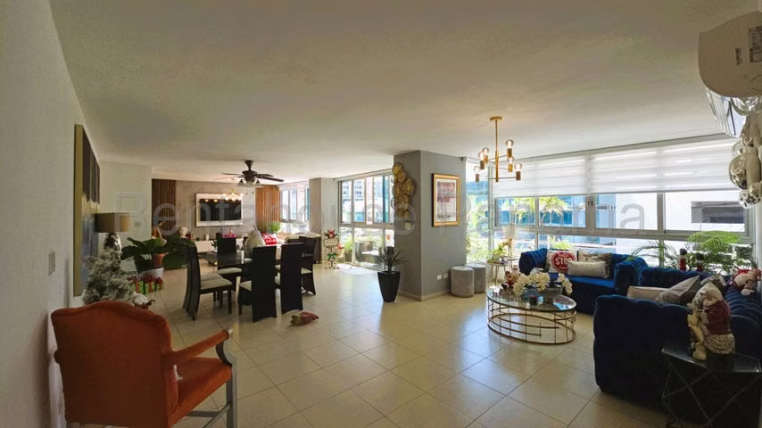 Venta de Apartamento en Marbella, PH  SOL MARINA 25LGG5754 - Imagen 4