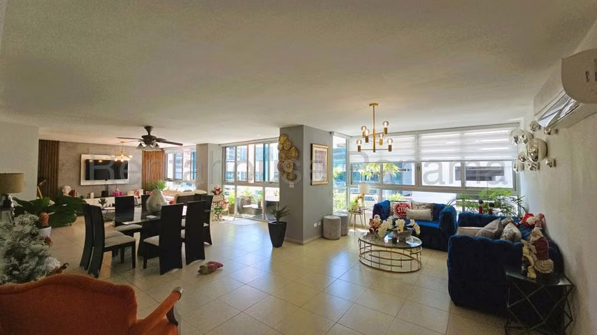 Venta de Apartamento en Marbella, PH  SOL MARINA 25LGG5754