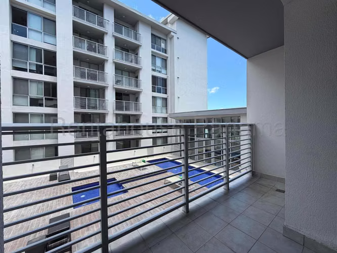 Se Vende Apartamento en Panama Pacifico LA27-2512