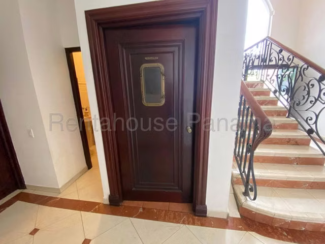 Casa duplex en alquiler PH Costa Srene, Costa del Este iH27-2200