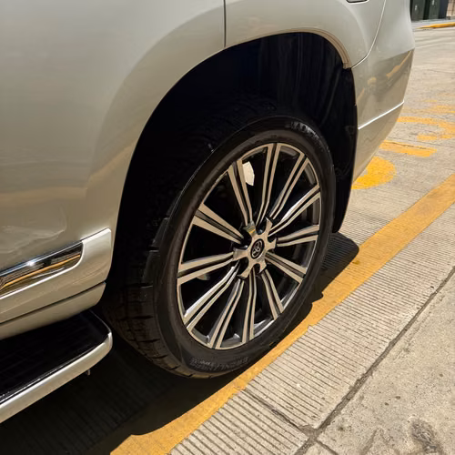 Un solo dueño, kit modificado. Incluye partes del modelo anterior - Imagen 4