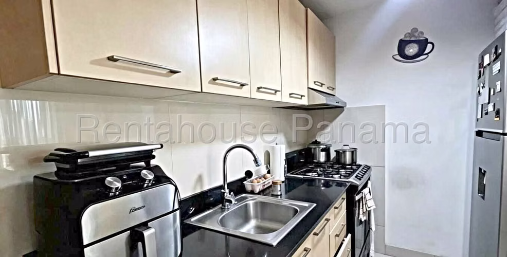 Venta de apartamento en Vía España  AK - Imagen 3