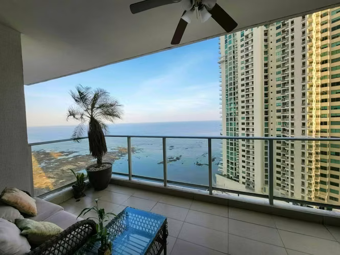 Venta P.H. Dupont Tower  Vista al Mar - Imagen 2