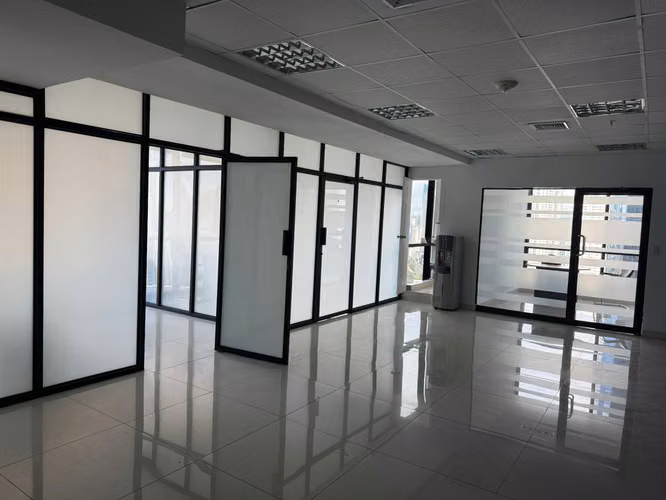 ALQUILER Oficinas Corporativas Disponibles en Tower Financial Center – Calle 50 /Corporate Offices for Rent Available in