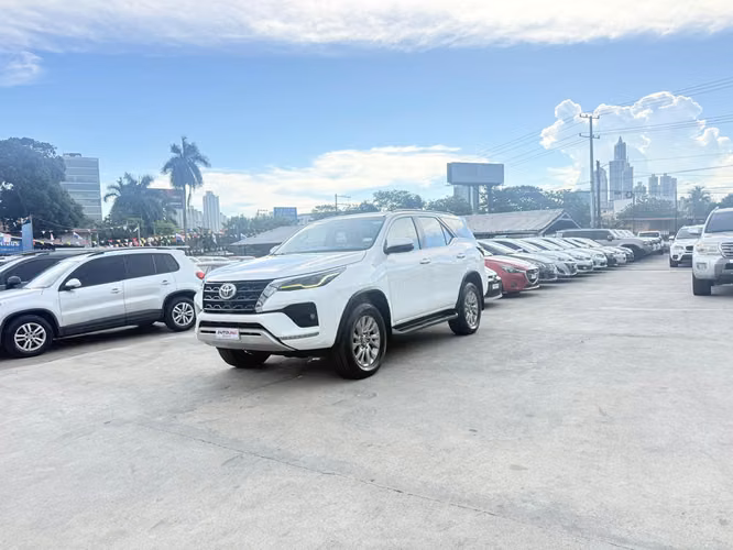 Toyota Fortuner 2023