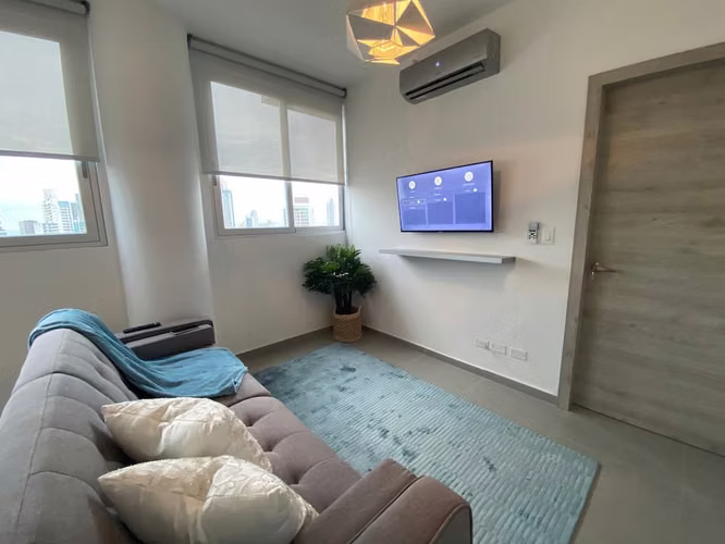 ! Apartamento en Bella Vista I con finos acabados y excelente ubicacion  - Imagen 2