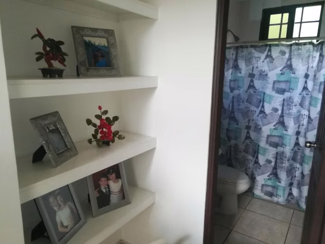 VENDO Casa de ESQUINA en Mesetas, Brisas del Golf. 333m2
