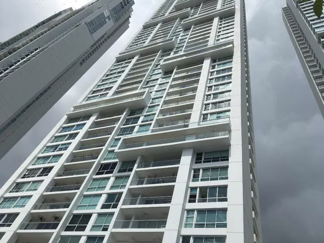 Sale of Apartment in Costa del Este GM
