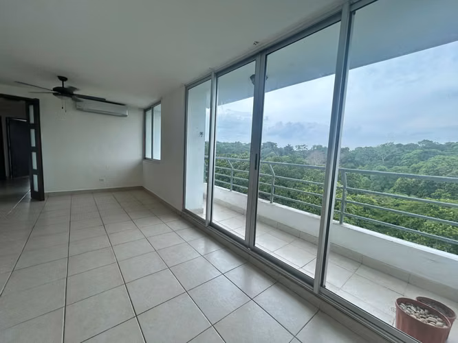 Venta de Apartamento en Clayton