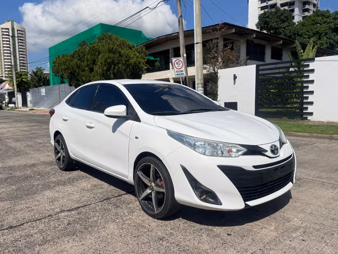 Toyota Yaris 2018 - Imagen 3