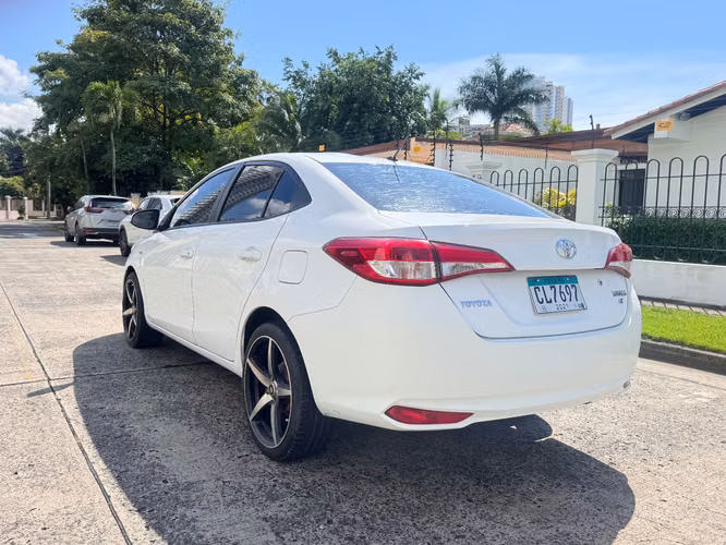 Toyota Yaris 2018 - Imagen 6