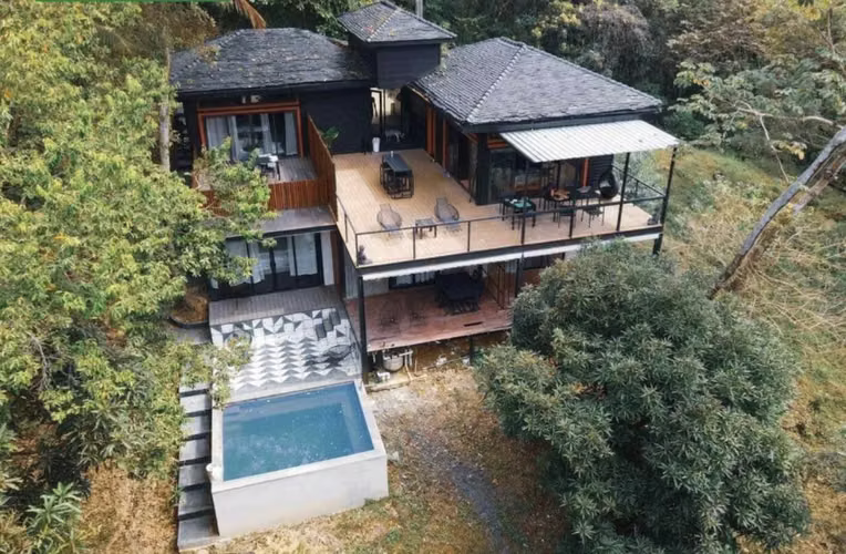 Villa Noelia - Private Tropical Villa on Saboga Island
