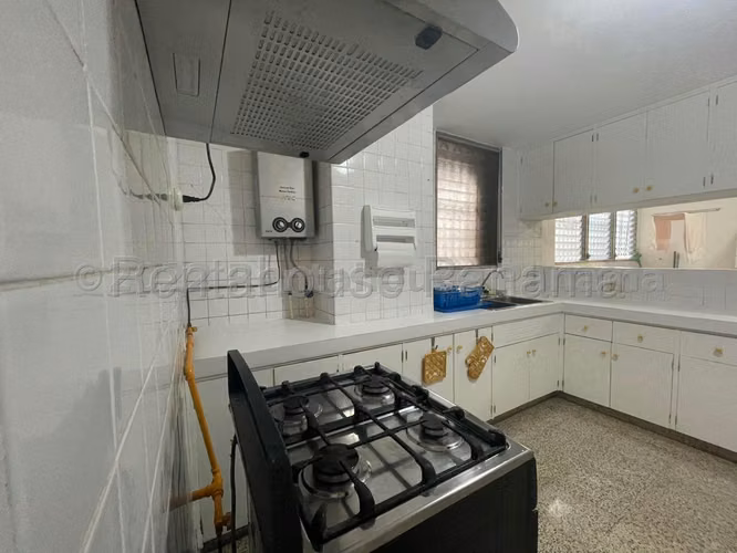 Venta Apartamento Bella Vista - 150mts. cómodo e iluminado  - Imagen 8