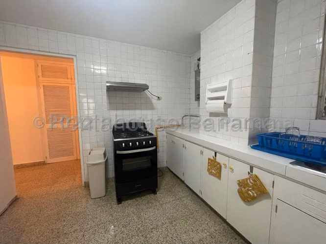 Venta Apartamento Bella Vista - 150mts. cómodo e iluminado  - Imagen 7