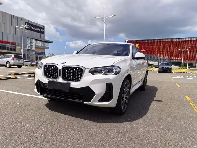  DE OPORTUNIDAD! BMW X4 M Sport 2024 EN VENTA