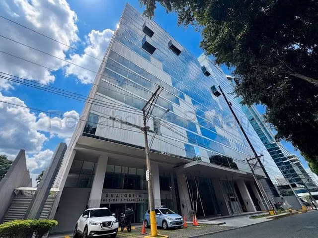 Alquiler de Oficina en Obarrio, Torre Empresarial 27LGG112