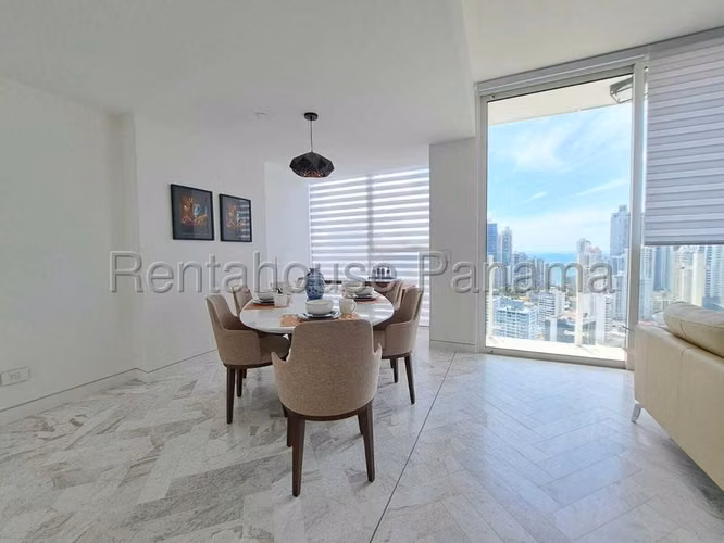 Se Vende Apartamento en Marbella VLU27-2494
