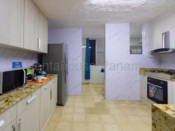 Vendo Apartamento en El Cangrejo LC27-2523