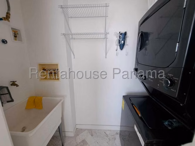 Vendo Apartamento en Marbella LC27-2494