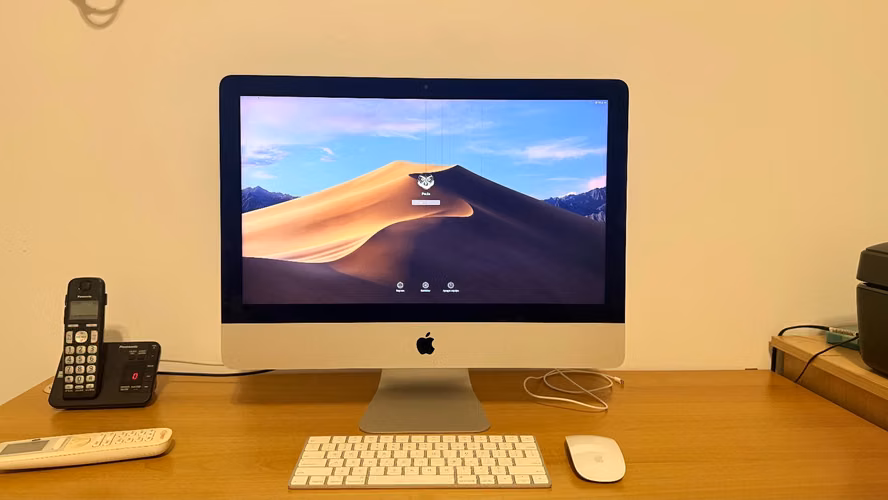 Vendo iMac 21.5" Retina 4K (2019) - Core i3 / 8GB RAM / Radeon Pro 555X