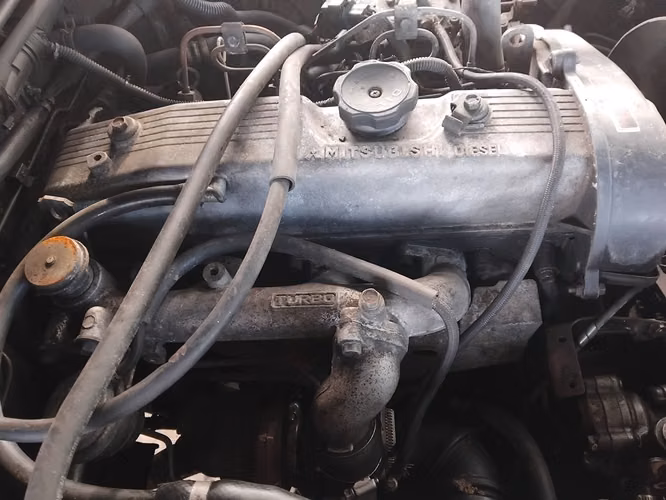 120CV Mitsubishi diesel engine by Terracan