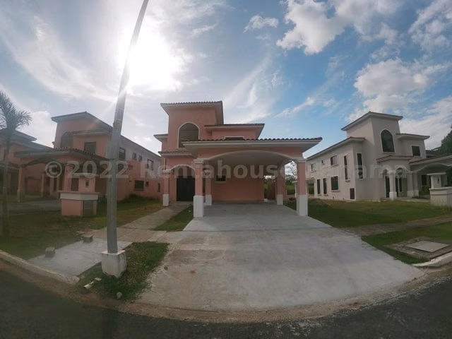 E9353GRR Venta de Casa en Clayton  - Imagen 3