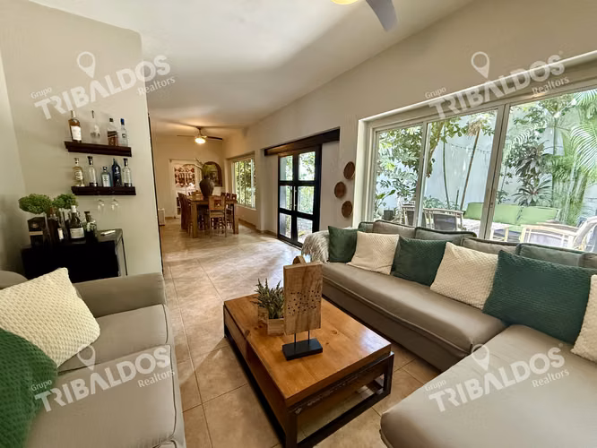 Sale of house in Costa del Este
