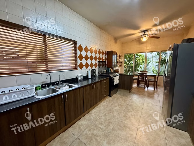 Venta de casa  en  Las Perlas, Costa del Este