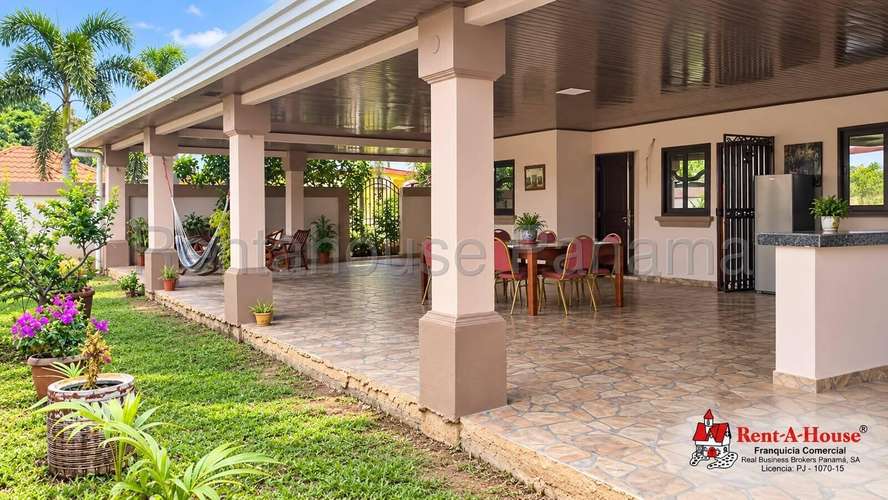 Alquilo Casa en Herrera OF27-2529