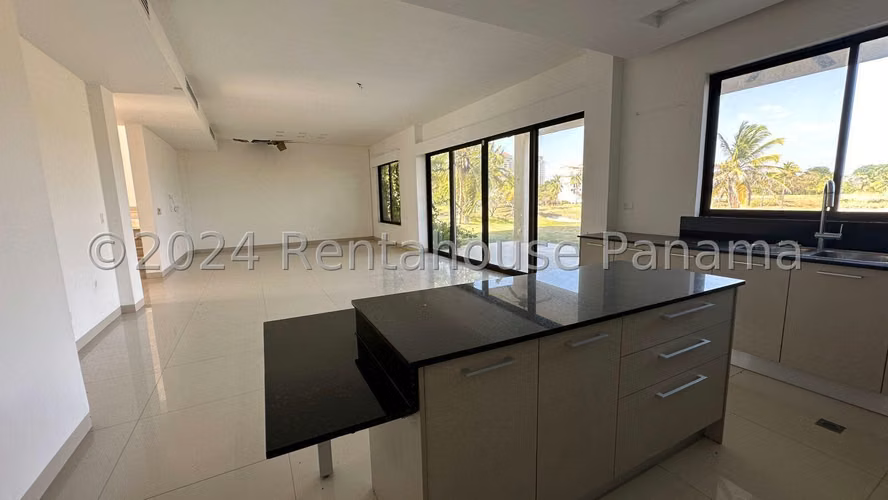 Vendo Casa de 414.31m2 en San Carlos Vista Mar 25-7611SRZ - Imagen 4