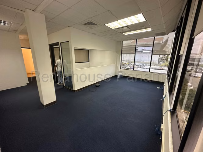 Oficina en Alquiler en Obarrio 485 m² LR - Imagen 15
