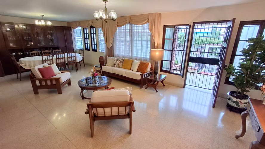 Villa Lilla, San Francisco. Casa 750mts 5r 4.5b 5est $885,000.00neg - Imagen 15