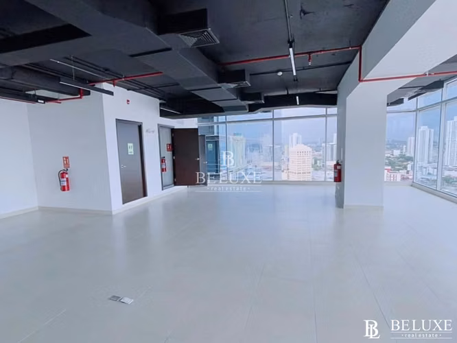 ALQUILER DE OFICINA CON VISTA AL MAR EN PH SORTIS BUSINESS CENTER, OBARRIO (10) - Imagen 2