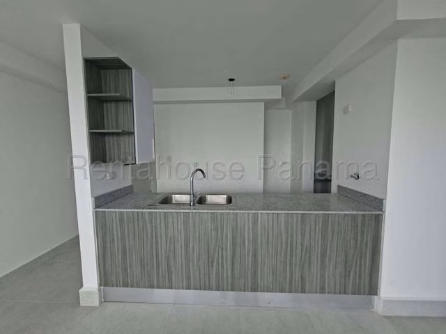 Apartamento en Venta en Carrasquilla JG
