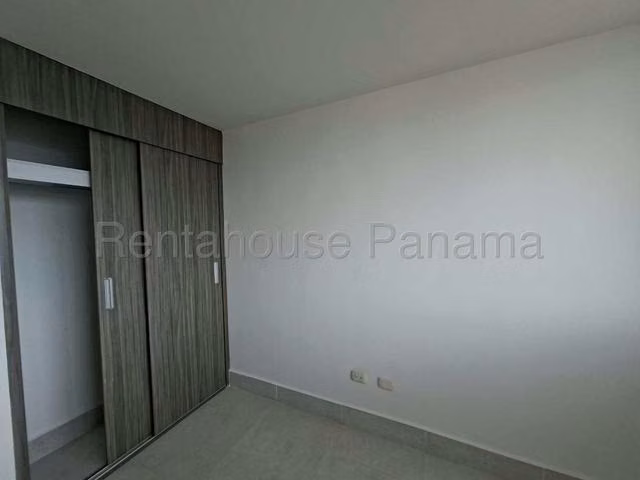 Apartamento en Venta en Carrasquilla JG